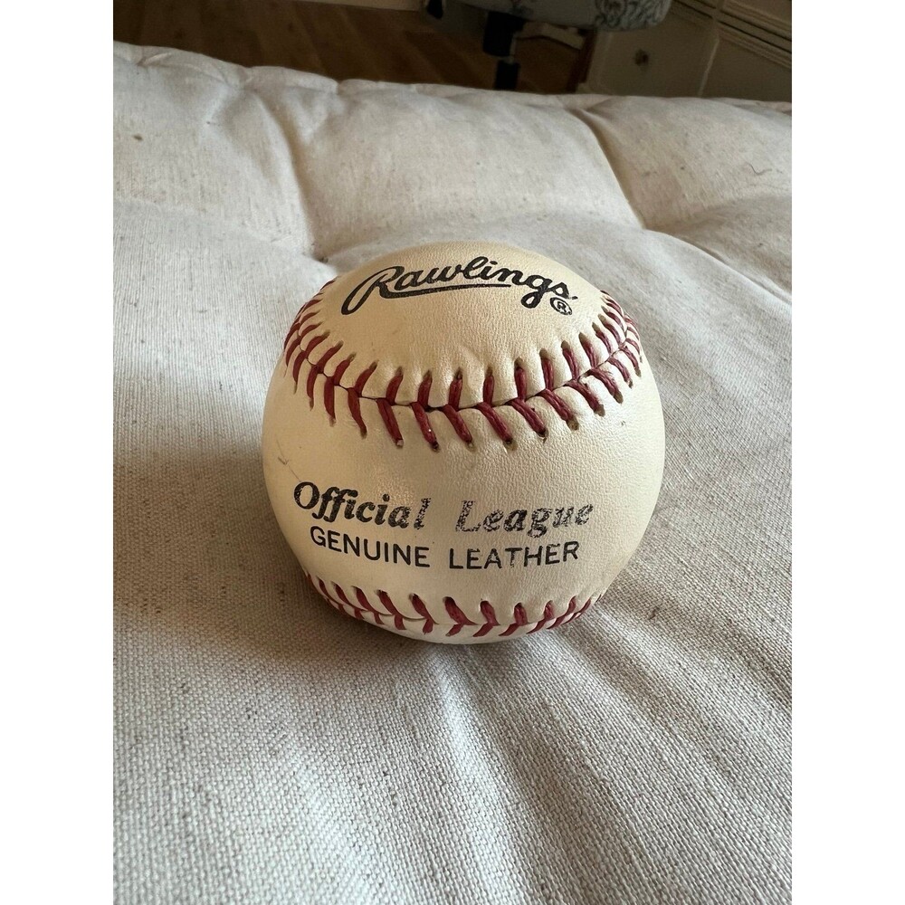 Vintage Rawlings Official League Genuine Leather Practice Training Baseball R850